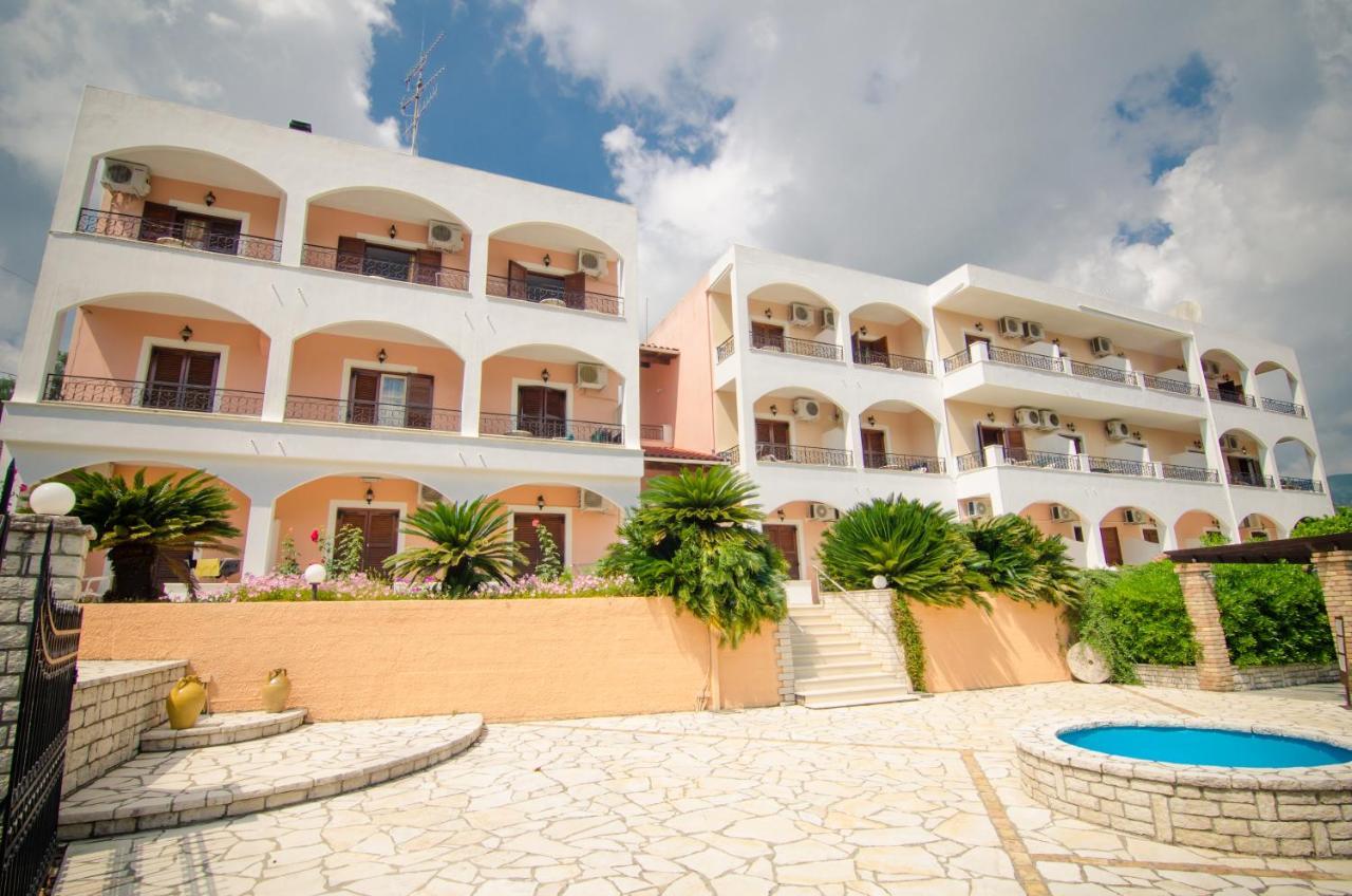 Margarita Aparthotel 입소스 외부 사진